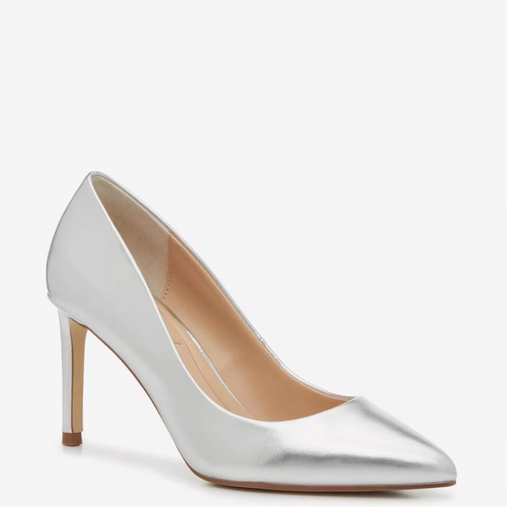 WHITE HOUSE Silver Heels
